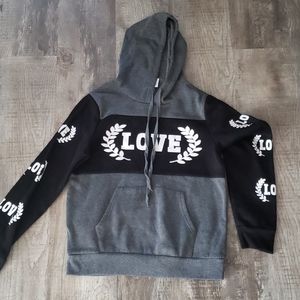 Lit 26 love hoddie